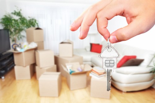 Careful packing materials used for Northumberlandheath removals